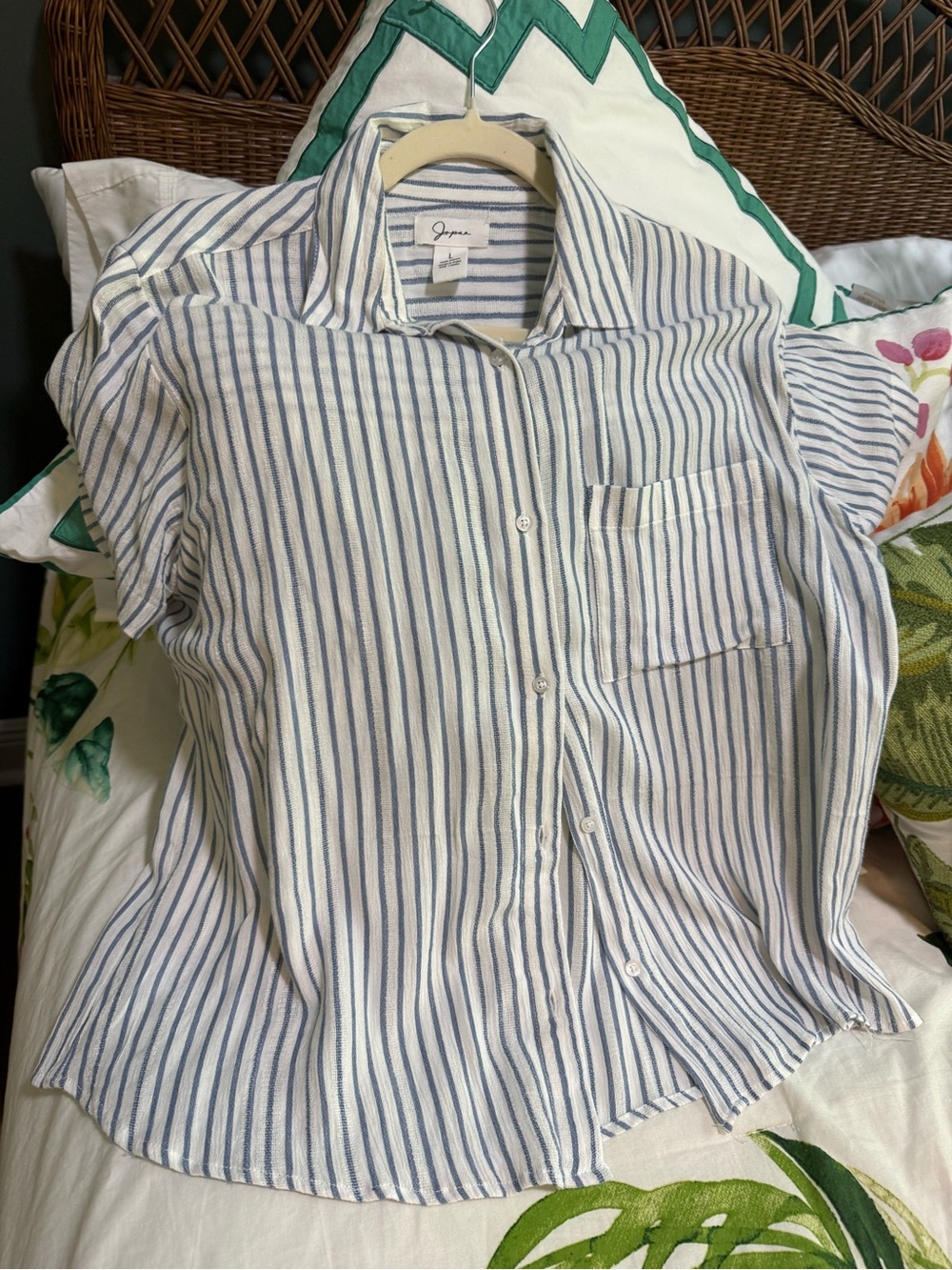 NWOT -Ladies Blue & White Striped Button-Up Shirt - L